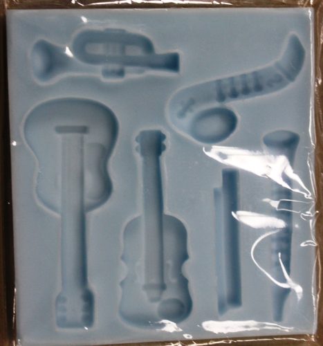 Silicone mold instruments