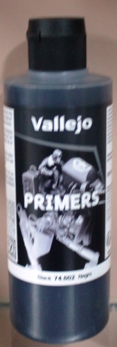 Vallejo Surface Primer 200 ml (g.P. 1L= 79,50€) 74602 schwarz