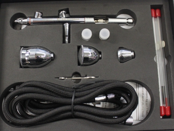 Elite Airbrush kit pr double action mit 3 Düsensätzen